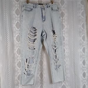 Denim Missguided Riot High Rise Mom Jean Light Wash Women's US12